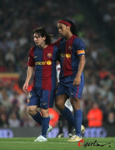 意甲-孔塞桑破门奥蓬达建功 尤文图斯2-1力克罗马