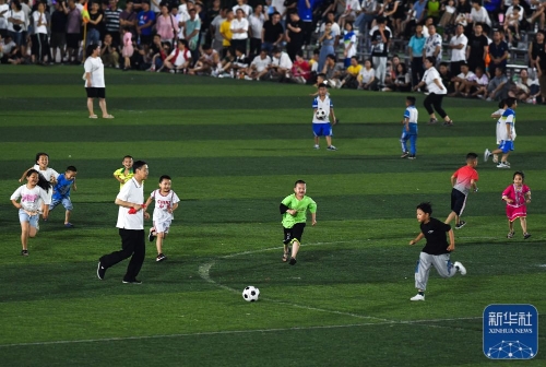 现在快船的比赛是真好看啊，真的熬出头了，6连胜了，难道是没有老保罗和祖巴茨后，快船更强了？